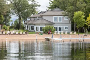 Waterfront Condo at Gull Lake | Firepit | Boat Rentals - Image 4