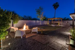 Modern Farmhouse Living in Phoenix -Prime Location - Image 3