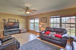 Family Blue Ridge Gem w/ Hot Tub! 1/2 Mi to River - Image 4