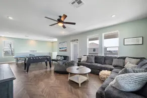 Beautiful bay home with breathtaking views from two decks and boardwalk with fishing pier - Image 4