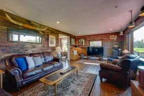 'John's Farmhouse in Mount Snow' on 120 Acres! - Image 4