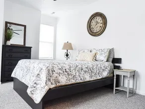 Perfect Mount Washington Home Walkable w Parking - Image 2