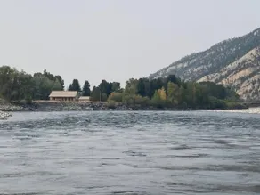 River views and front porch sitting in Paradise - Image 4