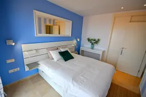 Panorama Blue - Image 3