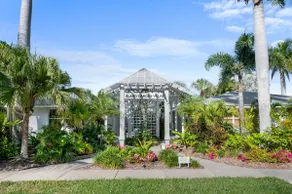 Bird of Paradise by Beach Boutique Rentals - Image 2