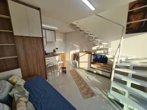 Beautiful 23rd Duplex in Alphaville Modern Home - Image 2