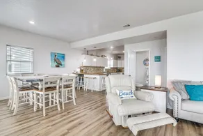 2 Decks, Patio & Views: Beachfront Texas Retreat - Image 5