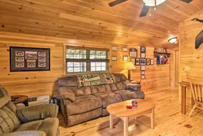 ‘Hooah’ Cabin Retreat w/ Grill & Step-Free Access - Image 5
