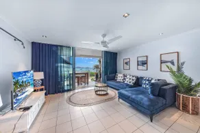 By The Sea Shore Stunning Unit Pool Spa Views - Image 5