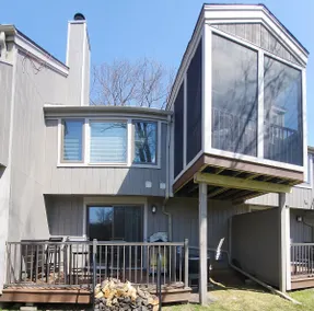 Quiet Galena Territory Home near Lake with tons of Amenities-Great Winter Escape - Image 3