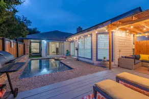 Belle maison en vert, quartier calme avec piscine et bain à remous - Image 2