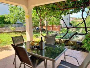 Apartment Viola - with Terrace and Garden View - Image 3