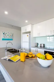 Ishtar Apartment 5- Water Views - Image 3