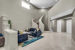 Grand Casa by Vegas-bnb 8 Bdr/4 Ba 19 Beds - Image 3