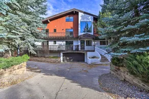 Roomy Avon Family Chalet w/ Hot Tub in EagleVail! - Image 2