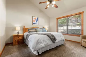 Cozy Stonebridge Cabin, near Silver Dollar City - Image 4