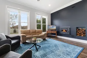 'Barton House' - Ideal Location, Stroll to CBD - Image 4