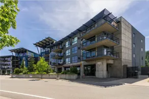 Affordable Elegance in Riverstone- Free Parking - Image 2