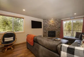 Beautiful 2 bedroom ideal getaway with clubhouse - Image 3