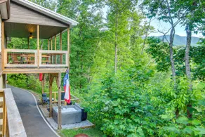 Panoramic Mtn Views & Hot Tub! Secluded Marion Gem - Image 2