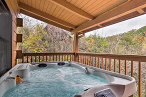 Homey Sevierville Cabin w/ Deck Near Pigeon Forge! - Image 2