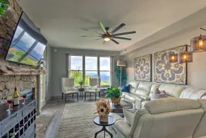 Surrounding Mtn Views! Modern Smokies Retreat - Image 4