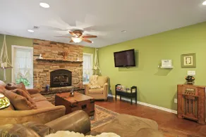 Serenity House Retreat Near MKT - Image 4