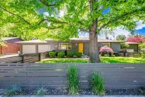 King Bed, EV Charger, Natural Hot Spring Pool! - Image 3