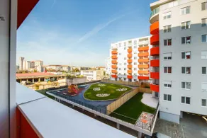 Vivid Colors near City Center - Image 5