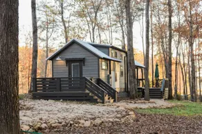 Still Waters Tiny Home: Waterfront/HotTub/Kayaks - Image 5