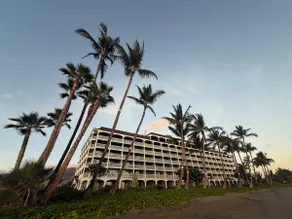 Lahaina Studio: Beachfront, Mountain View, Hot Tub - Image 4