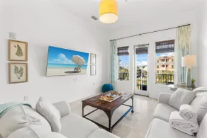 The Holland House 331–Spacious Condo–Sleeps 8 - Image 2