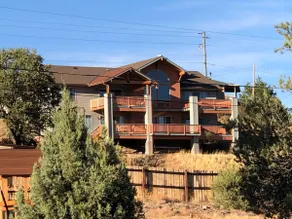 Longview Lodge - Prescott Cabin Rentals - Image 2