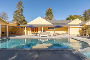 Incredible Sebastopol Estate Surrounded by Vineyards - Image 2