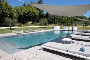 Provencal bondgård med luftkonditionering och uppvärmd pool i Salon de Provence, 8 personer - Image 2