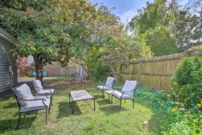 Cottage w/ Yard, Walk to Historic Attractions - Image 2