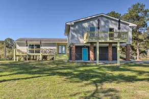 Riverfront New Bern House: Gourmet Kitchen & View! - Image 2