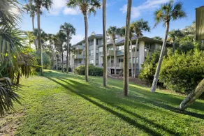 Ideal East Beach Villa in Turtle Pnt. w/ Golf View - Image 3