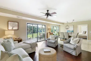 Ideal East Beach Villa in Turtle Pnt. w/ Golf View - Image 4