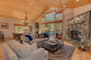 Woodcrest By Tahoe Getaways - 3BR with Pool Table - 3000 sq ft, Fireplace - Image 2