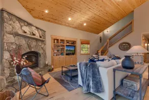 Woodcrest By Tahoe Getaways - 3BR with Pool Table - 3000 sq ft, Fireplace - Image 5