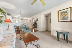 King Bedroom Walk-in Condo - Covered Patio - Image 4