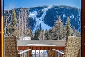 Great Romantic Gateway. Pool. Hot Tub. Lift. - Image 4