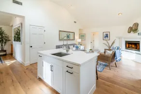 Montecito SeaRenity by Paradise Retreats - Image 5