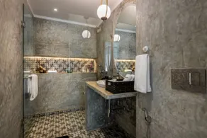 ElTesoro| Modern & Peaceful 2BHK|Pvt Garden|Pool| - Image 4