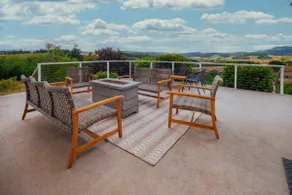 Breathtaking Valley Views, Pet Friendly, Huge Deck, Fire-Pit, Air Hockey, Ping Pong, Near Vineyards - Image 3