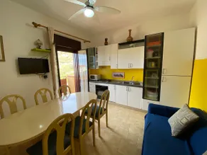 Apartment - Sleeps 5 Free Parking & Pet Friendl - Image 2