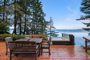 Orcas Island, Aurora House #295 - Image 3