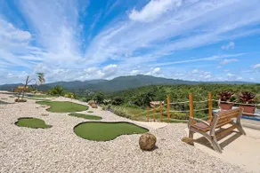 Aqua Green | Breathtaking views with a private salt water pool - Image 3