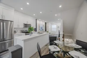 Free Parking, Pet Friendly, 3 BDR, Prime Location - Image 2